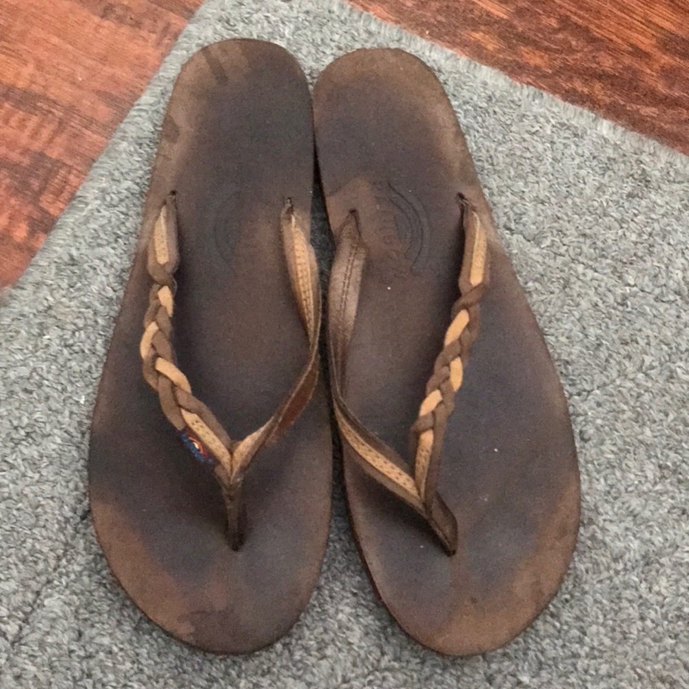 Rainbow Sandals size medium